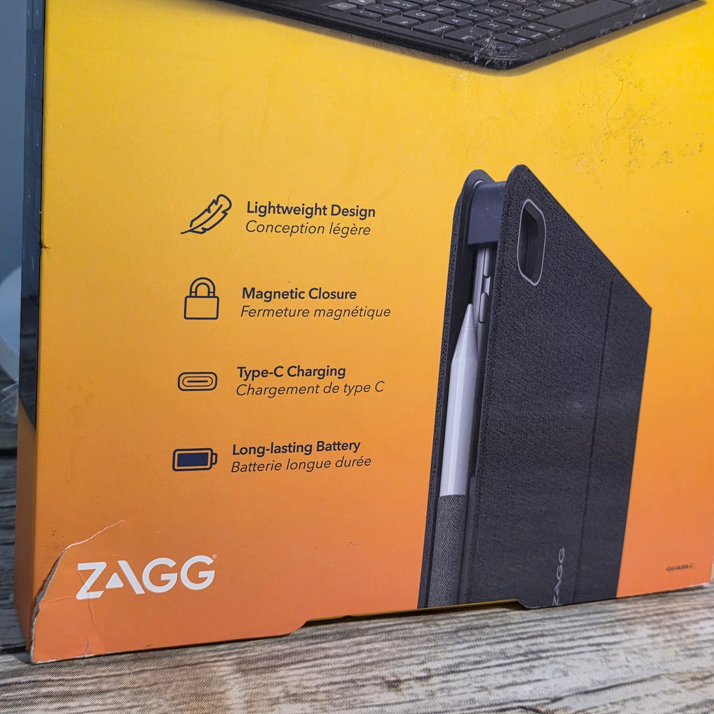 NIOB New ZAGG Messeger Folio 2 for iPad and iPad Air with Keyboard and Bluetooth