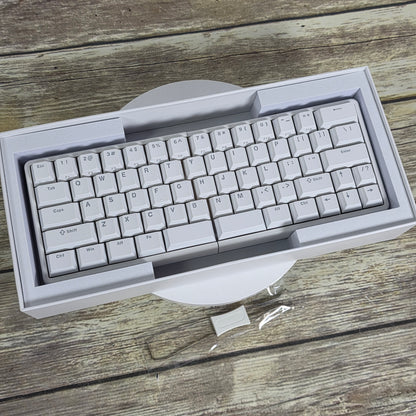 NIB New NocFree Lite Split Wireless Mechanical Bluetooth Keyboard White ASNI