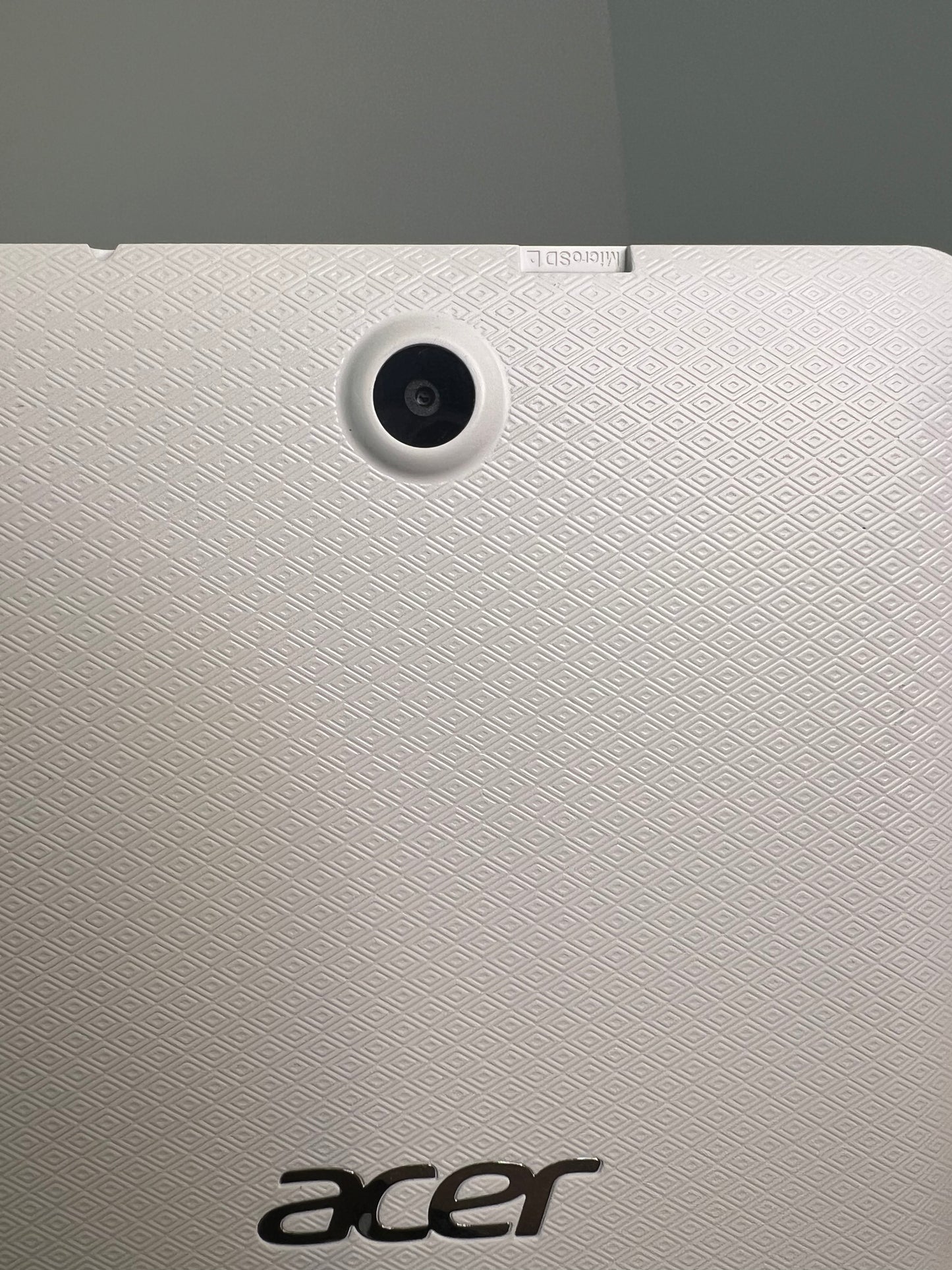 Acer Iconia One8 Tablet White 16GB A6001