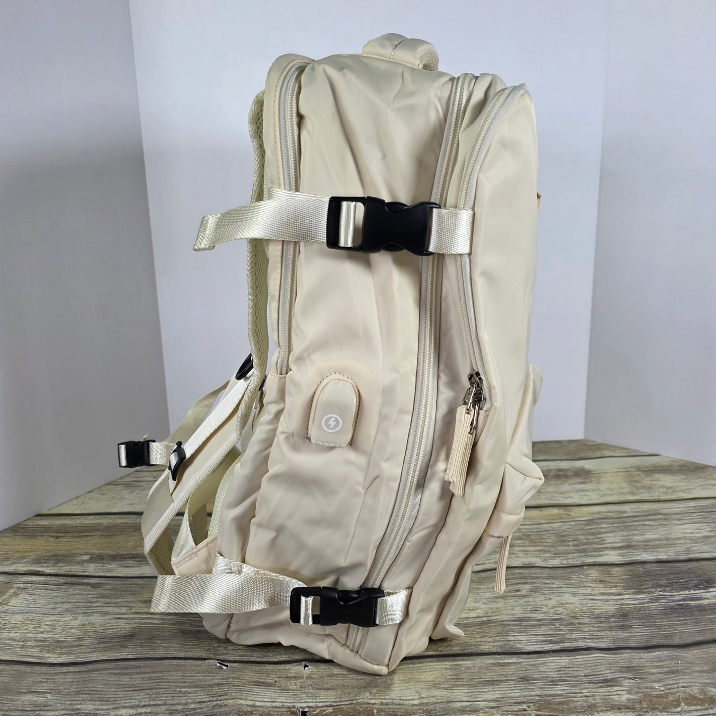 NWT New Beige Insulated Laptop Backpack Bookbag 5162