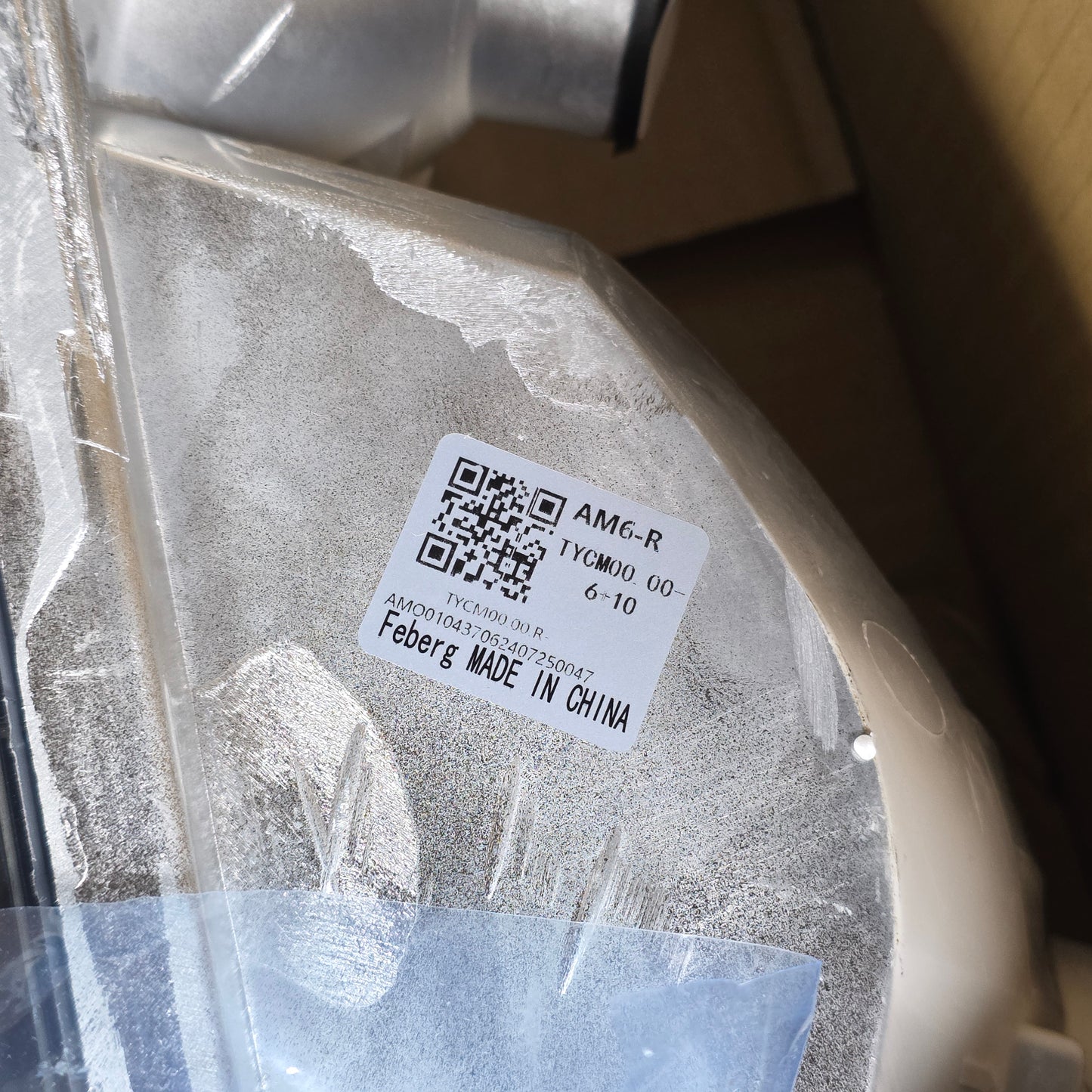 NIOB New Front Headlight Pair + Turn Signal Light Left + Right  2000-2001 Toyota Camry TCA0000885