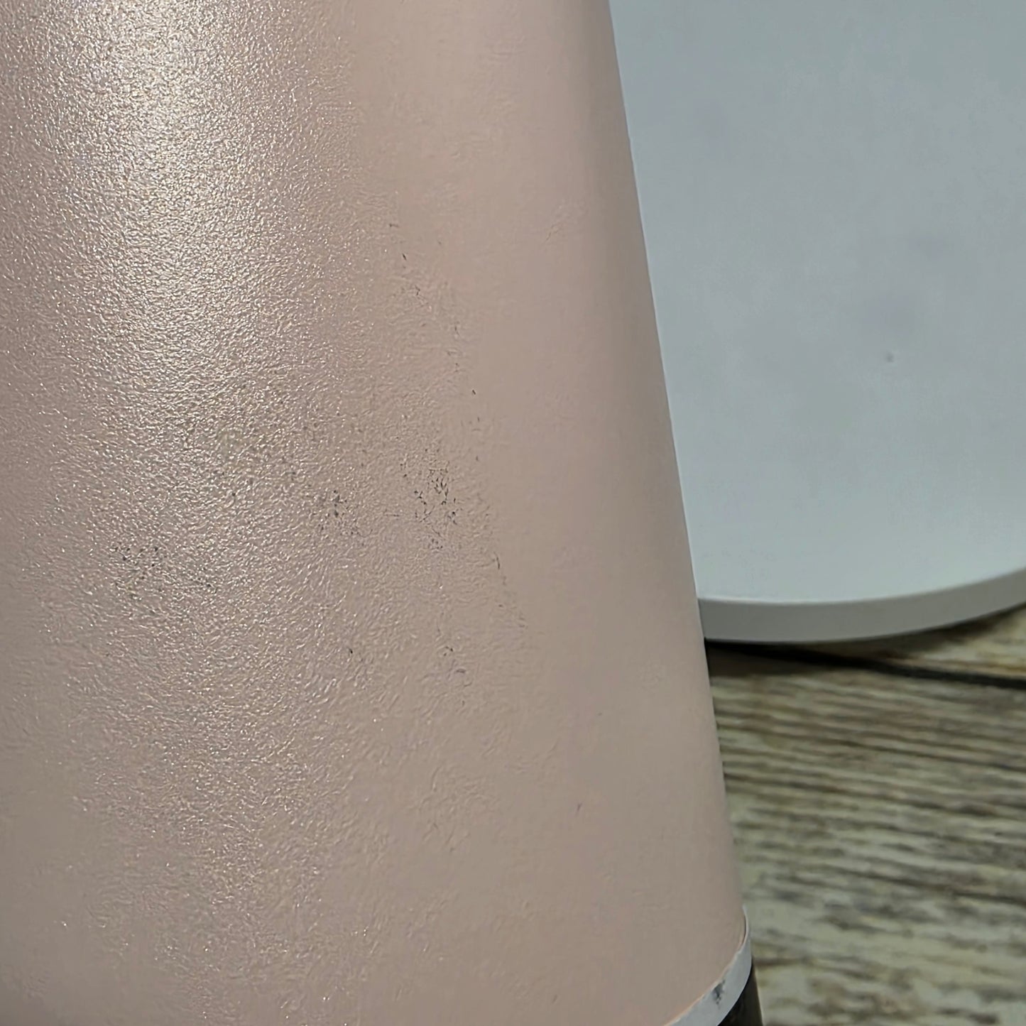 NWT New HYDRO FLASK Wide Mouth Vacuum Insulated Stainless Steel Water Bottle 40 OZ Trillium Pink Leakproof Closeable Straw Lid for Cold Water Drinks