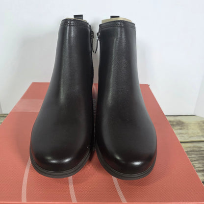 NIB New Easy Spirit Women's Dark Brown Yuna3 Boots Size 9M