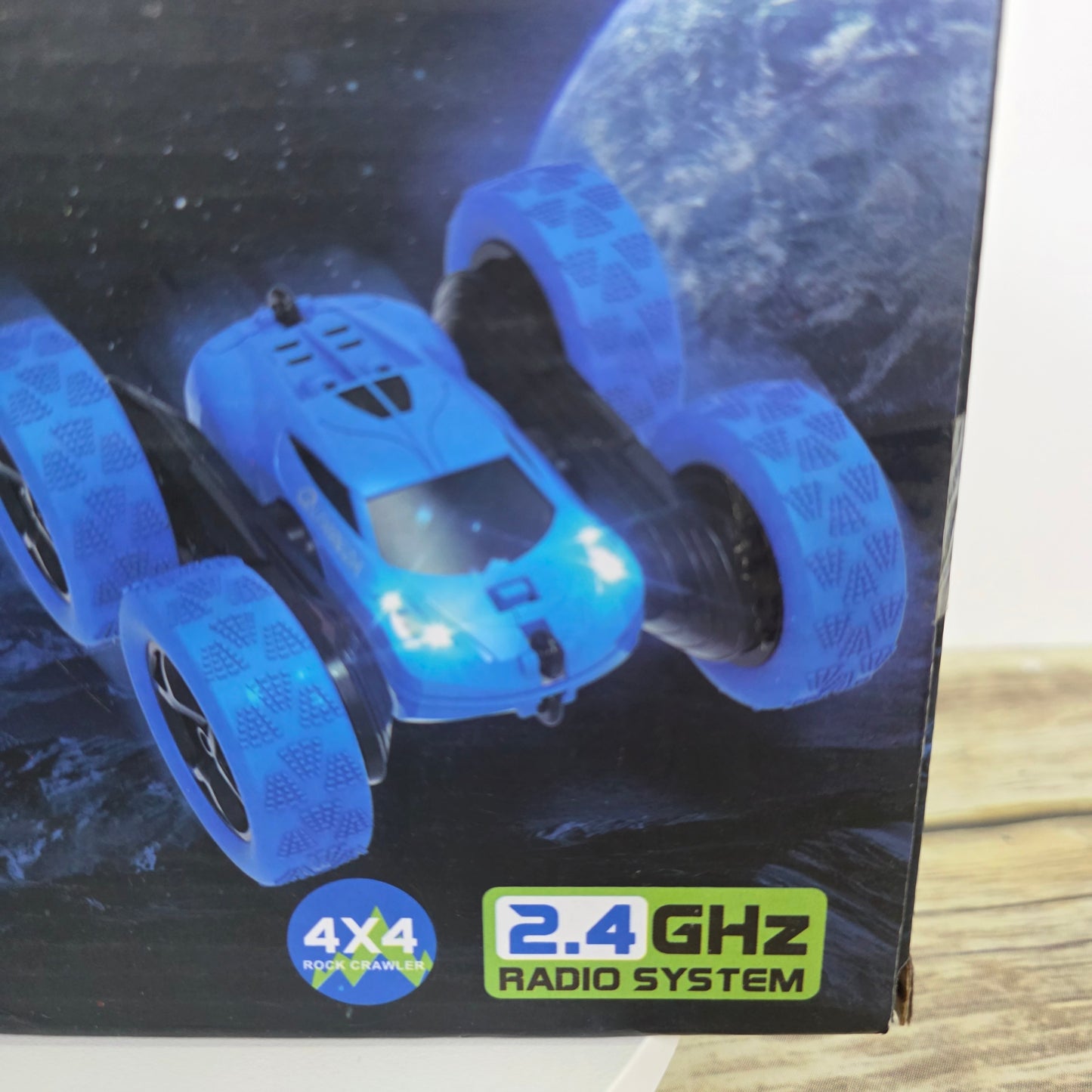 NIOB New QUNREDA Remote Control Stunt Car Blue