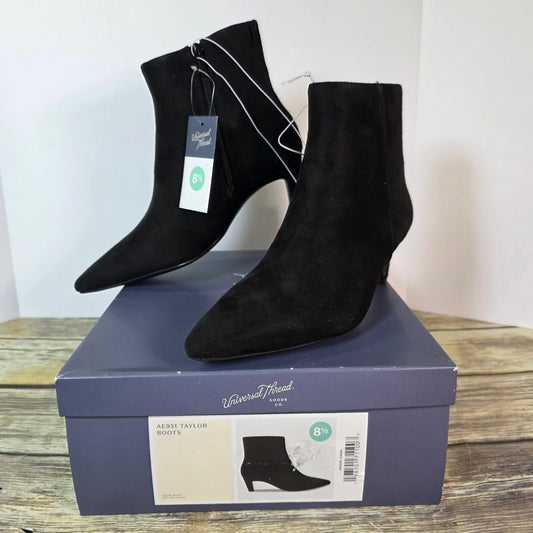NIB New Universal Threads AE951 Taylor Boots Black Heels Women's 8.5