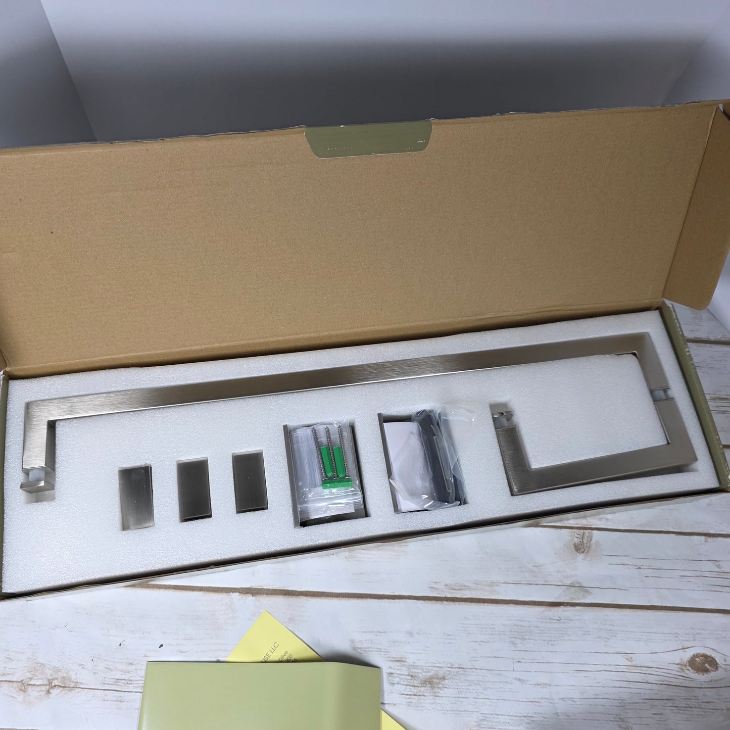 NIOB New GLASSWAREHOUSE Shower Towel Bar Hinge Door Hardware Kit GW-TB-WH-KIT-BN