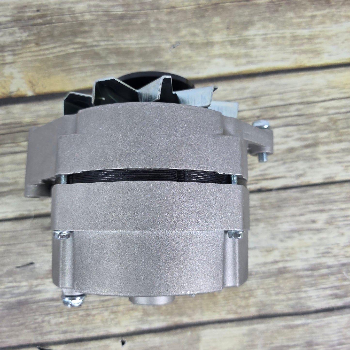 Geofrey Alternator 1100109, 1100110, 1100111 Compatible with GMC K15/K1500 6.2