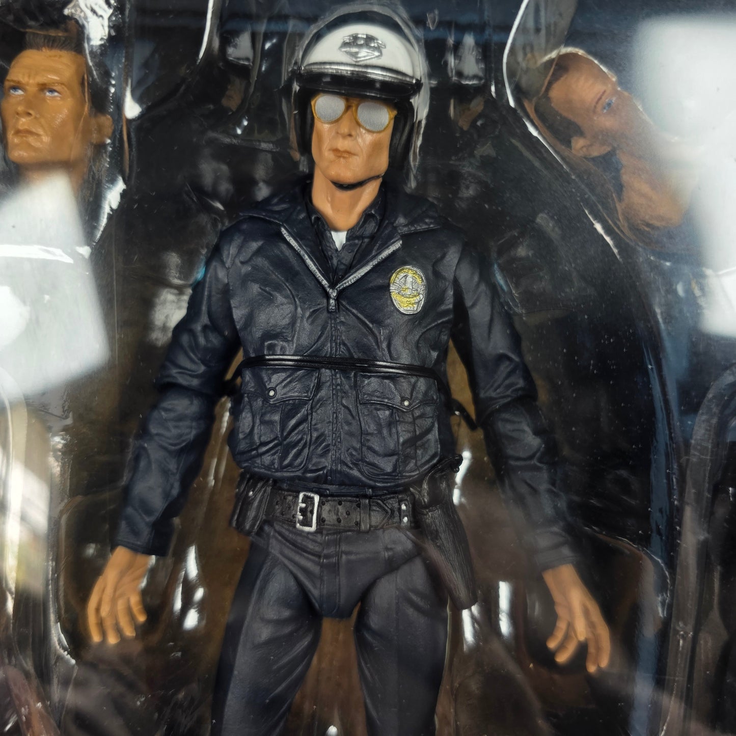 New NECA Reel Toys Terminator 2 Judgment Day Action Figure T-1000 Motorcycle Cop