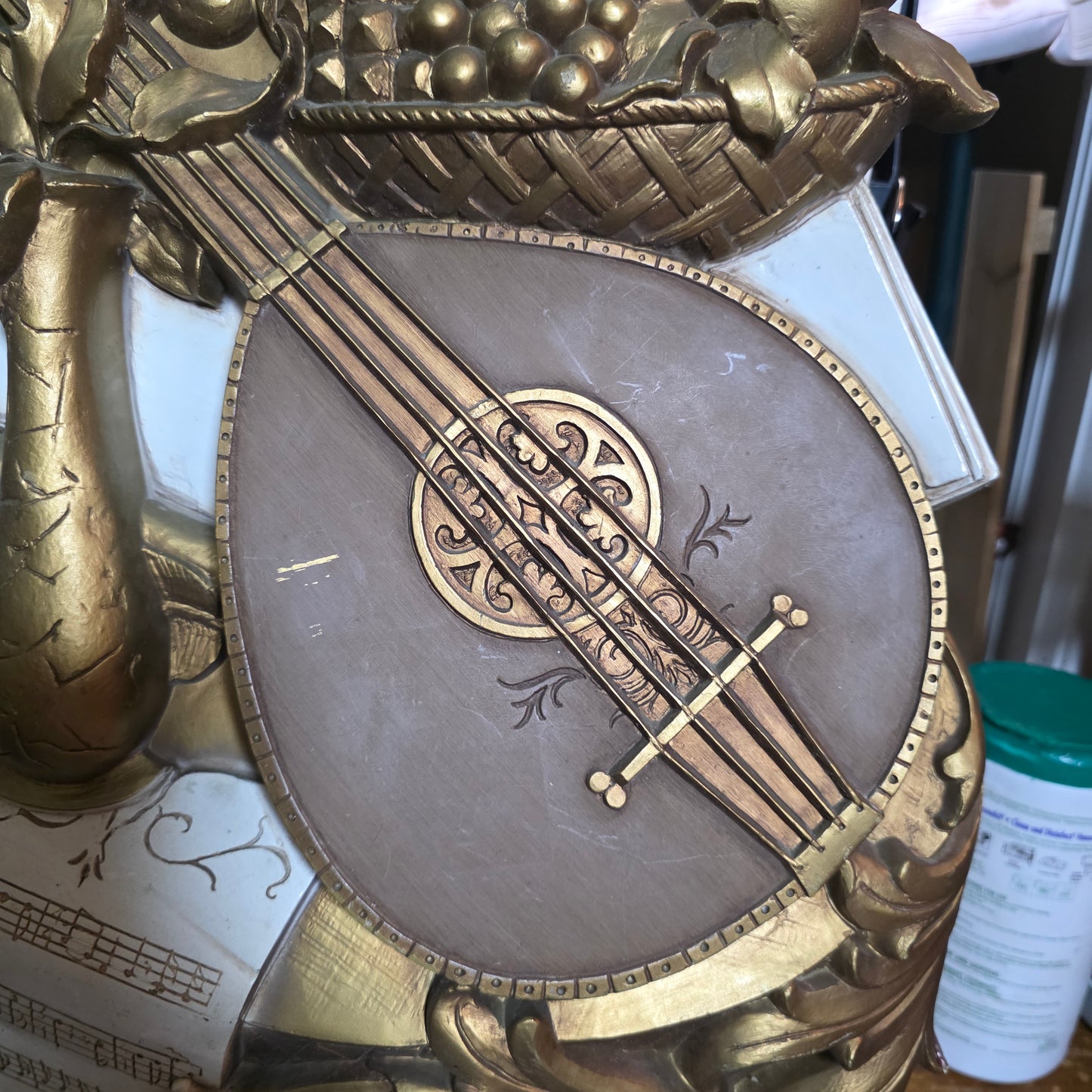 Vintage 1970s Syroco 3D Musical Wall Art Sculpture Hanging Plaque #7236 Lute Lyre Instruments Scroll