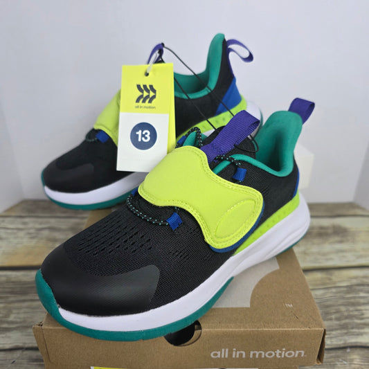 NWT Boy's All In Motion Fallon Snakers Black/Green Size 13