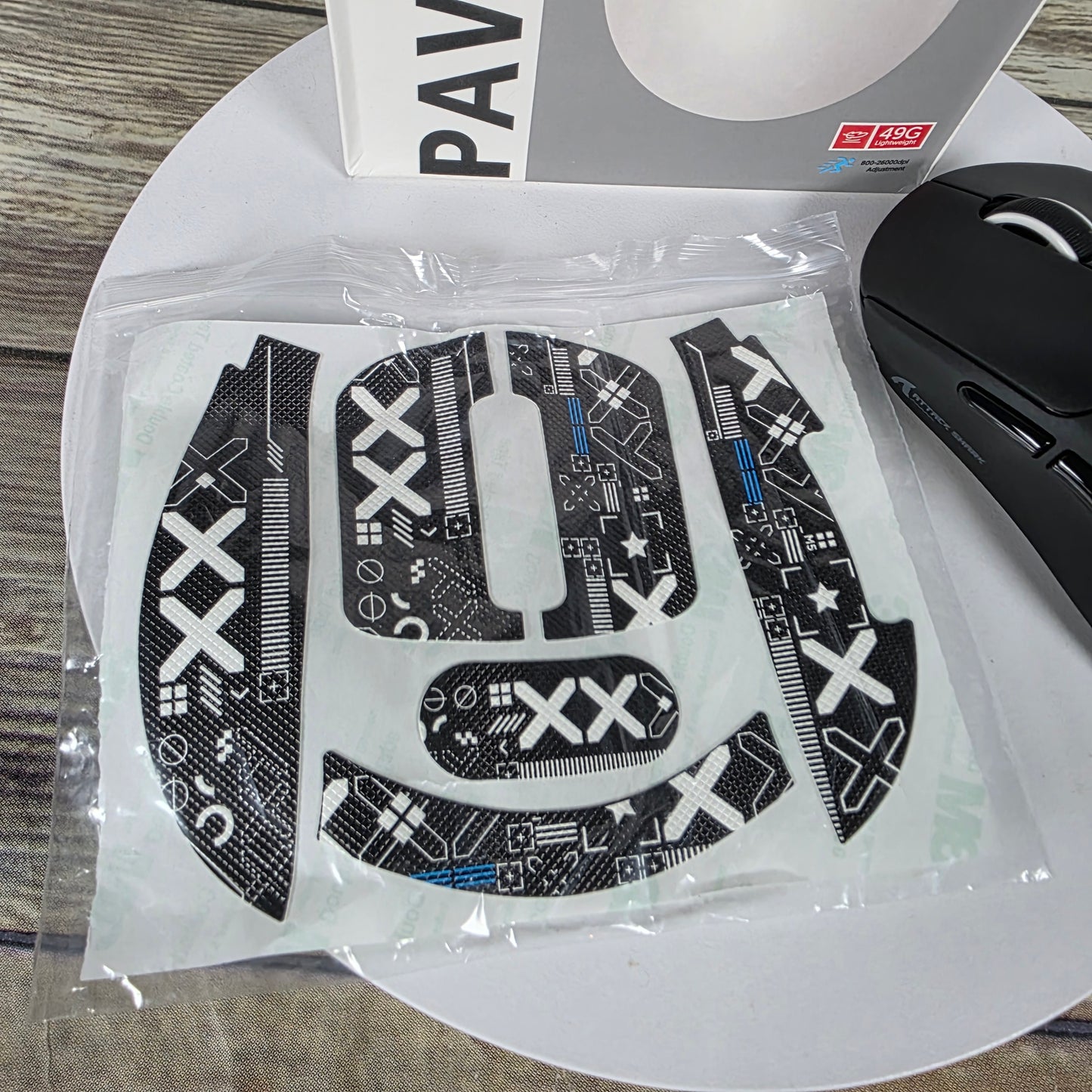 NIOB New ARTIC SHARK X3-Mouse PAW-3395 White Wired+2.4G+BT5.4 Connections