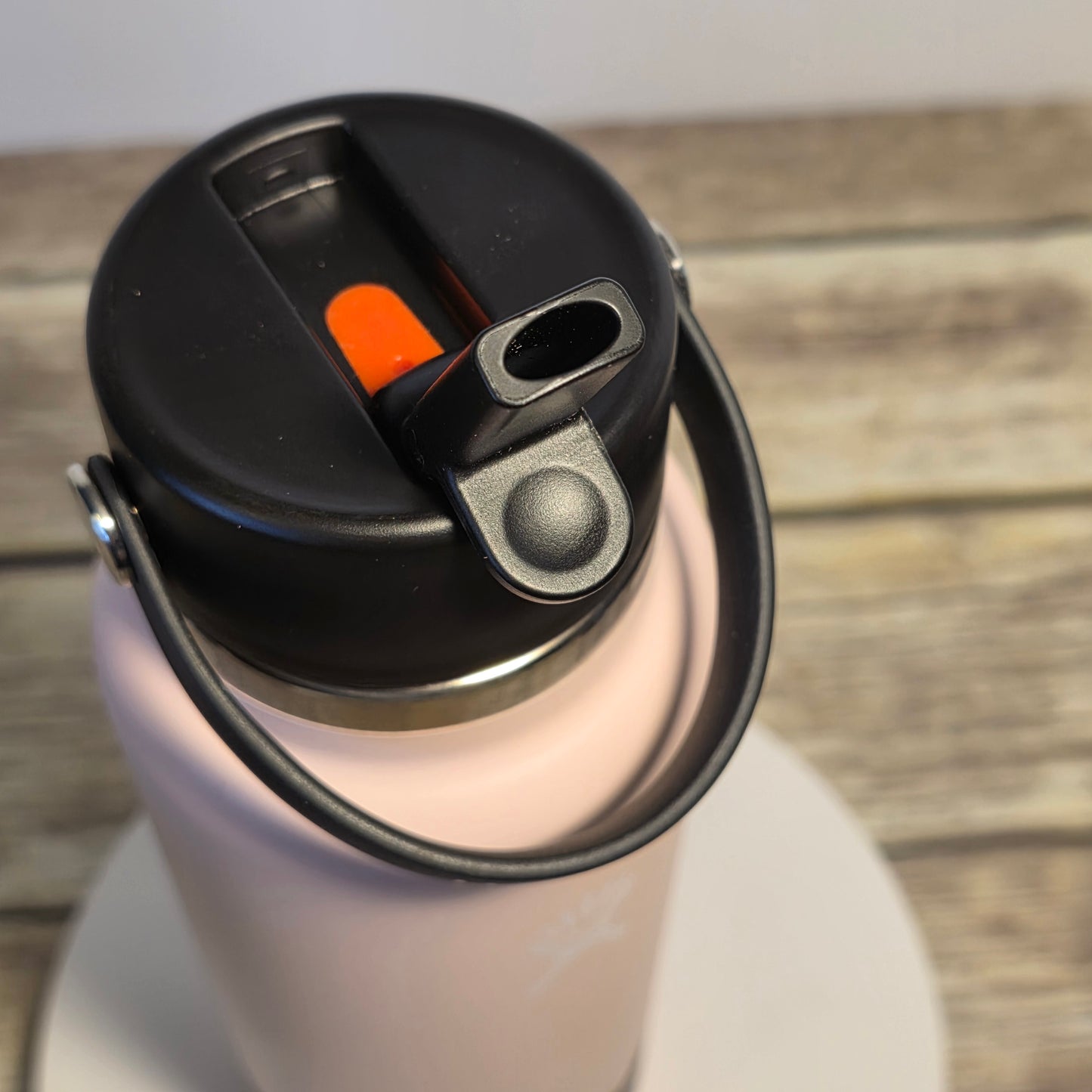 NWT New HYDRO FLASK Wide Mouth Vacuum Insulated Stainless Steel Water Bottle 40 OZ Trillium Pink Leakproof Closeable Straw Lid for Cold Water Drinks