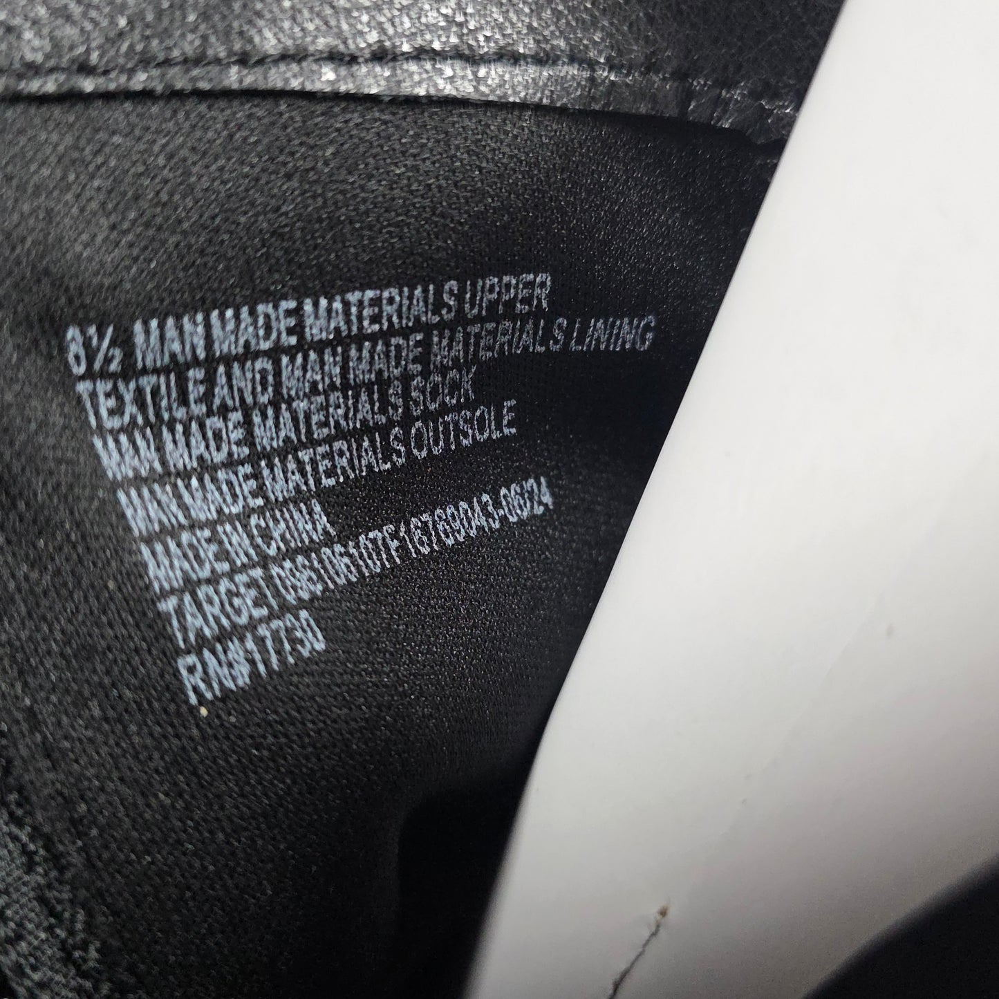 NIB New Universal Thread Connor Ankle Boots Black Biker Womens 8.5 / 9