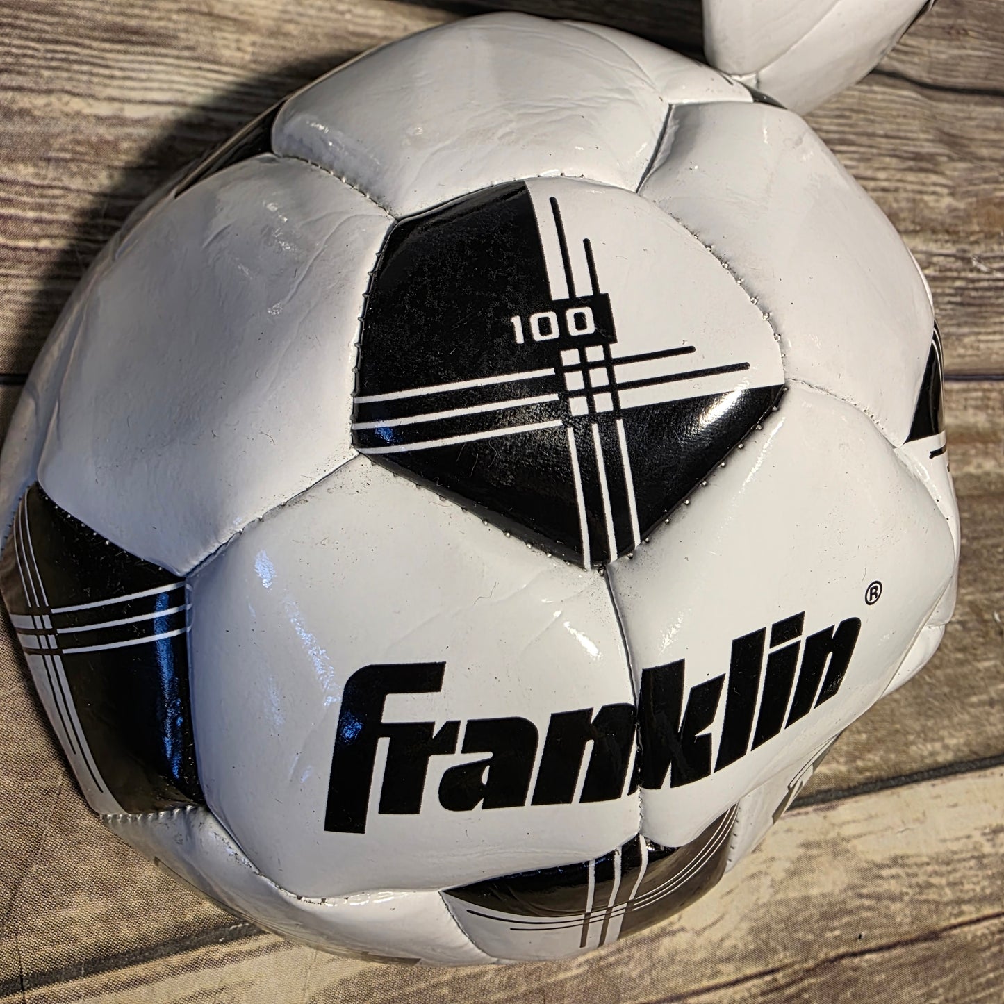 FRANKLIN Soccer Balls x 10 and pump x 2