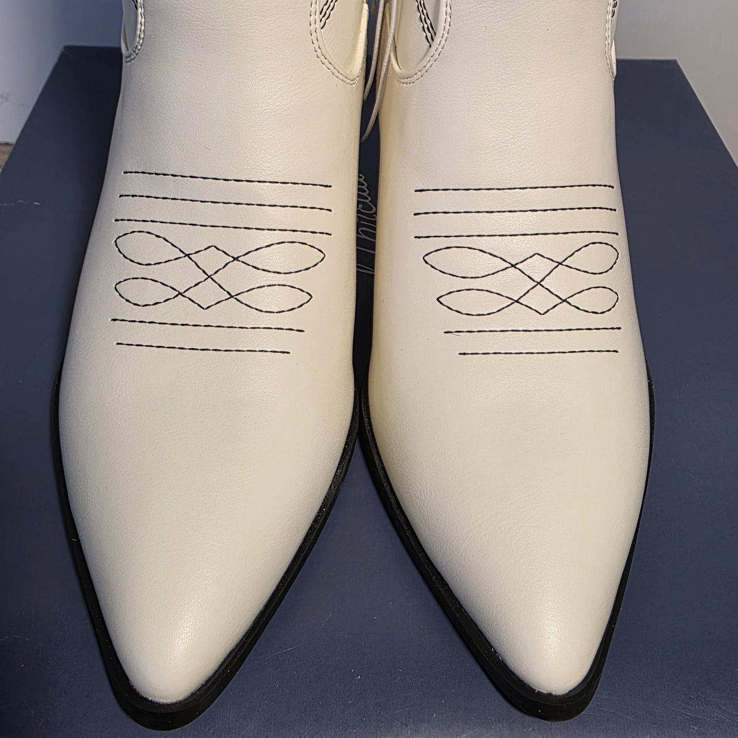 NIB New Women's Jenson Western Cowboy Boots 7.5 Memory Foam Universal Thread™