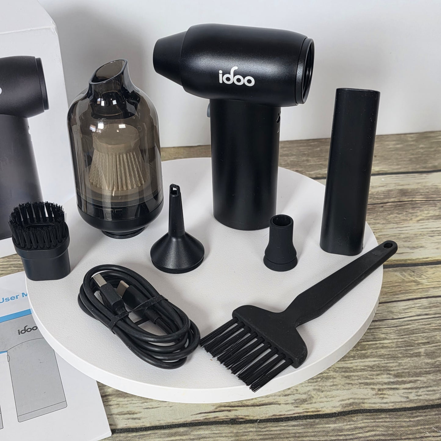 NIOP Idoo Air Duster with Attachments I-G-02 Black