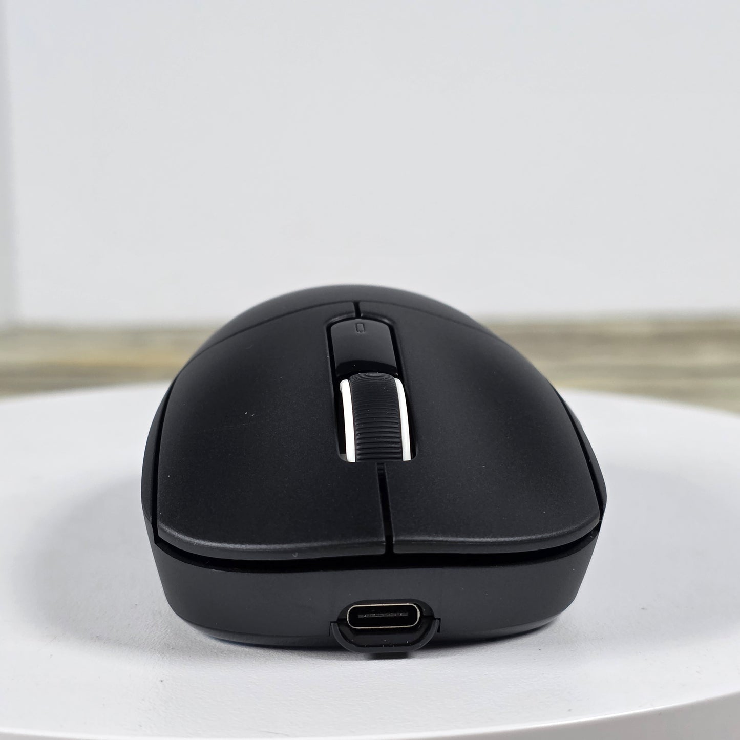 NIOB New ARTIC SHARK X3-Mouse PAW-3395 White Wired+2.4G+BT5.4 Connections