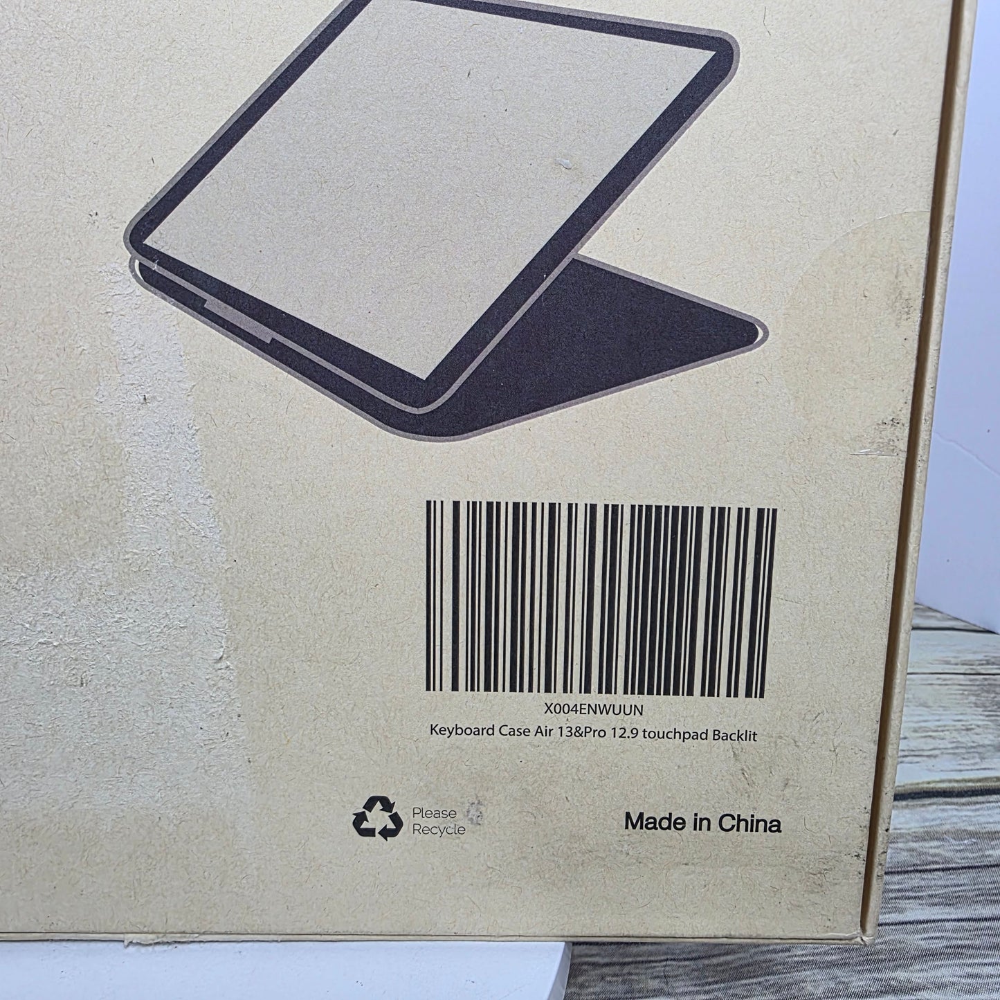 NIB New LENRICH Keyboard+Case for 12.9" Pro & 13" Air M2