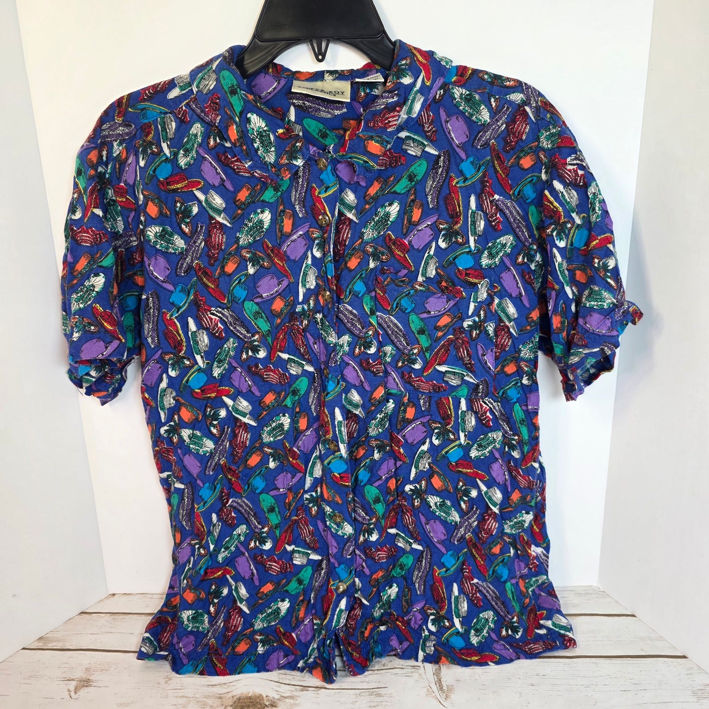Vintage Bugle Boy ClassicsCrazy Hat Lady Button Up Short Sleeve Collared Shirt Small