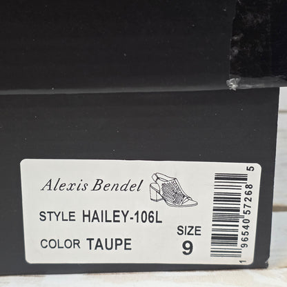 NIB New Women's Alexis Bendel Tan Open-Toe Sandal Size 9