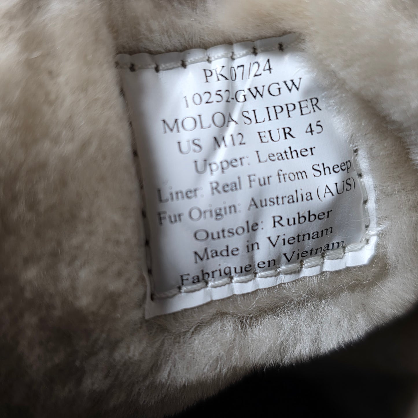 NWT New Men's Olukai Moloa Slippers Sharkskin Gray US Size 12M 10252-GWGW