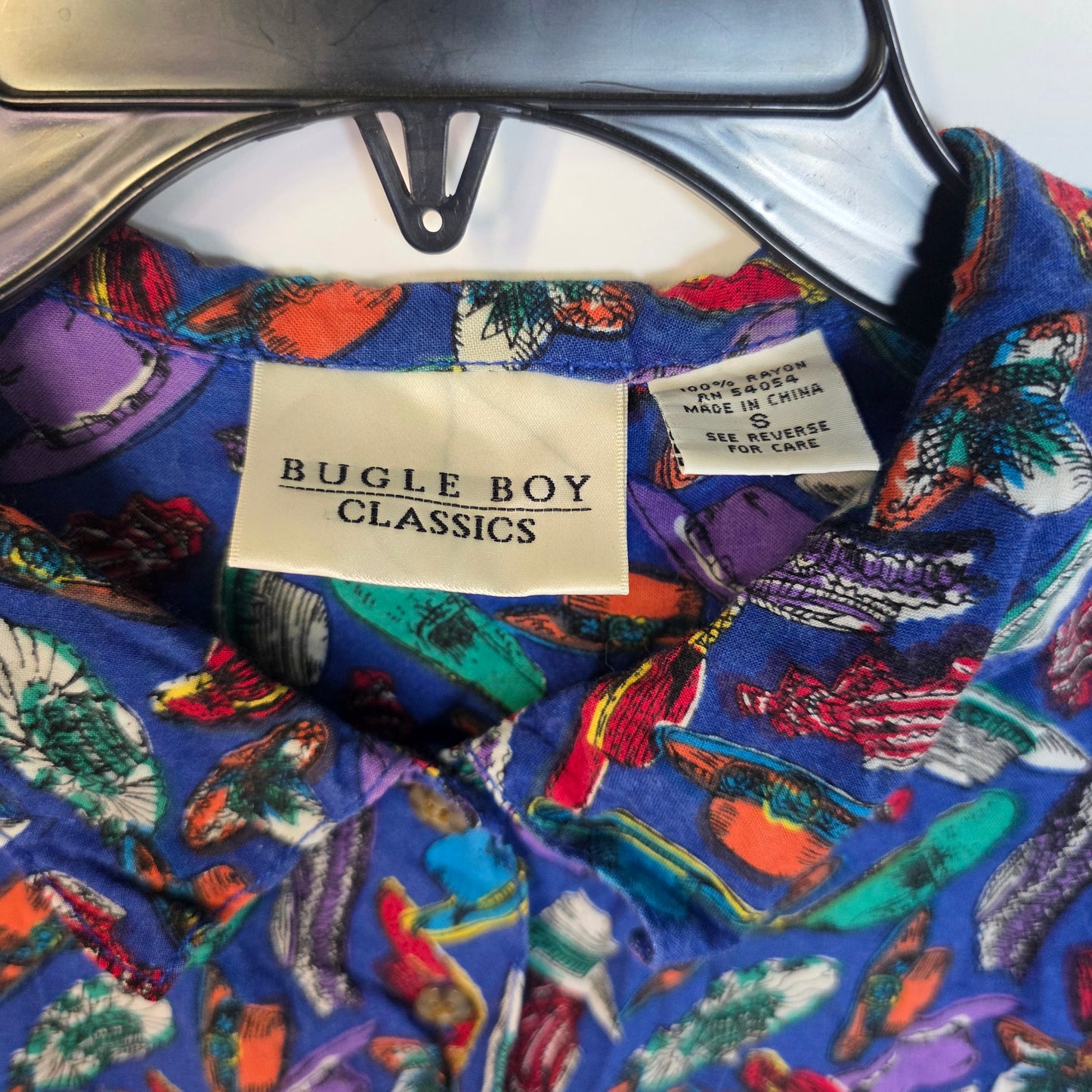 Vintage Bugle Boy ClassicsCrazy Hat Lady Button Up Short Sleeve Collared Shirt Small