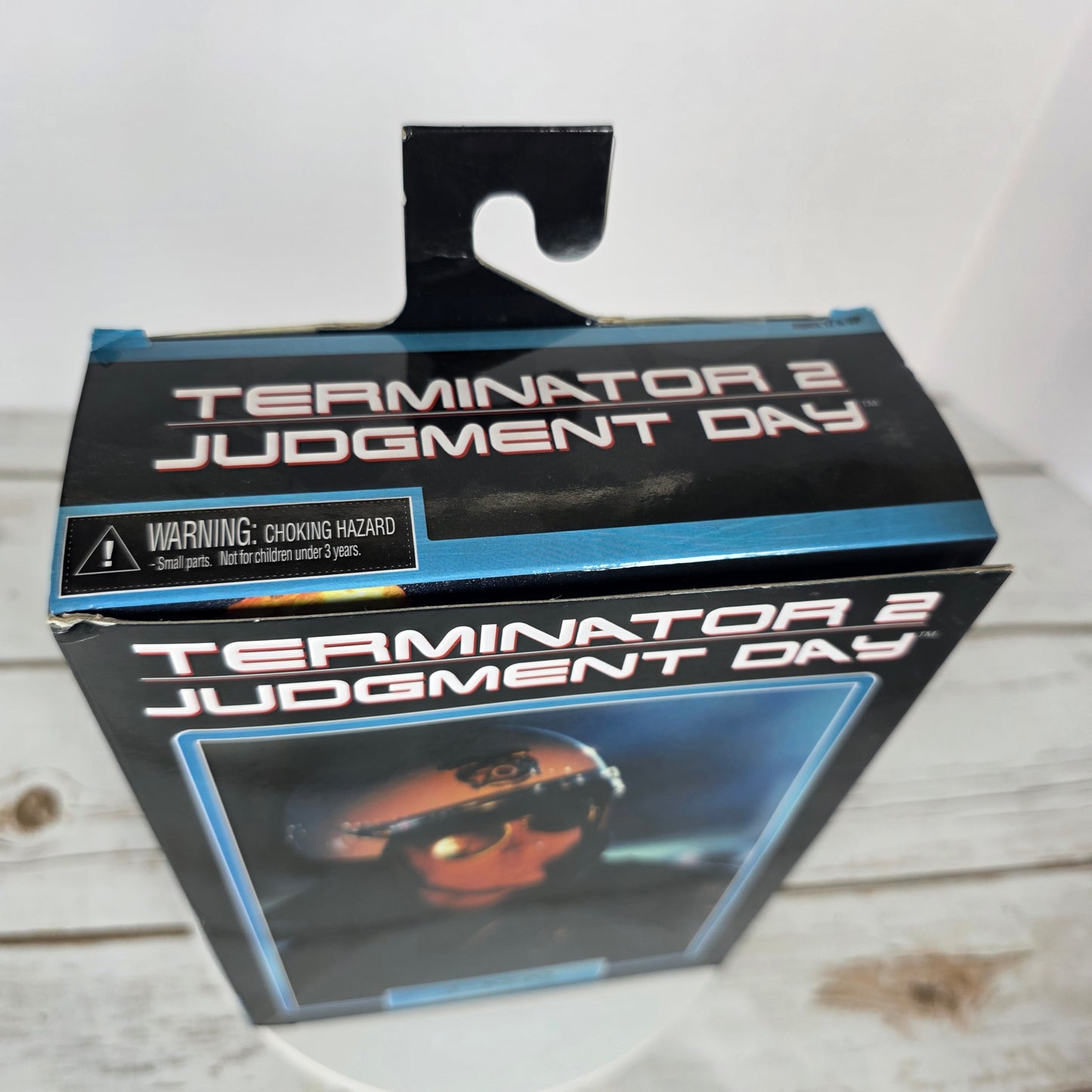 New NECA Reel Toys Terminator 2 Judgment Day Action Figure T-1000 Motorcycle Cop