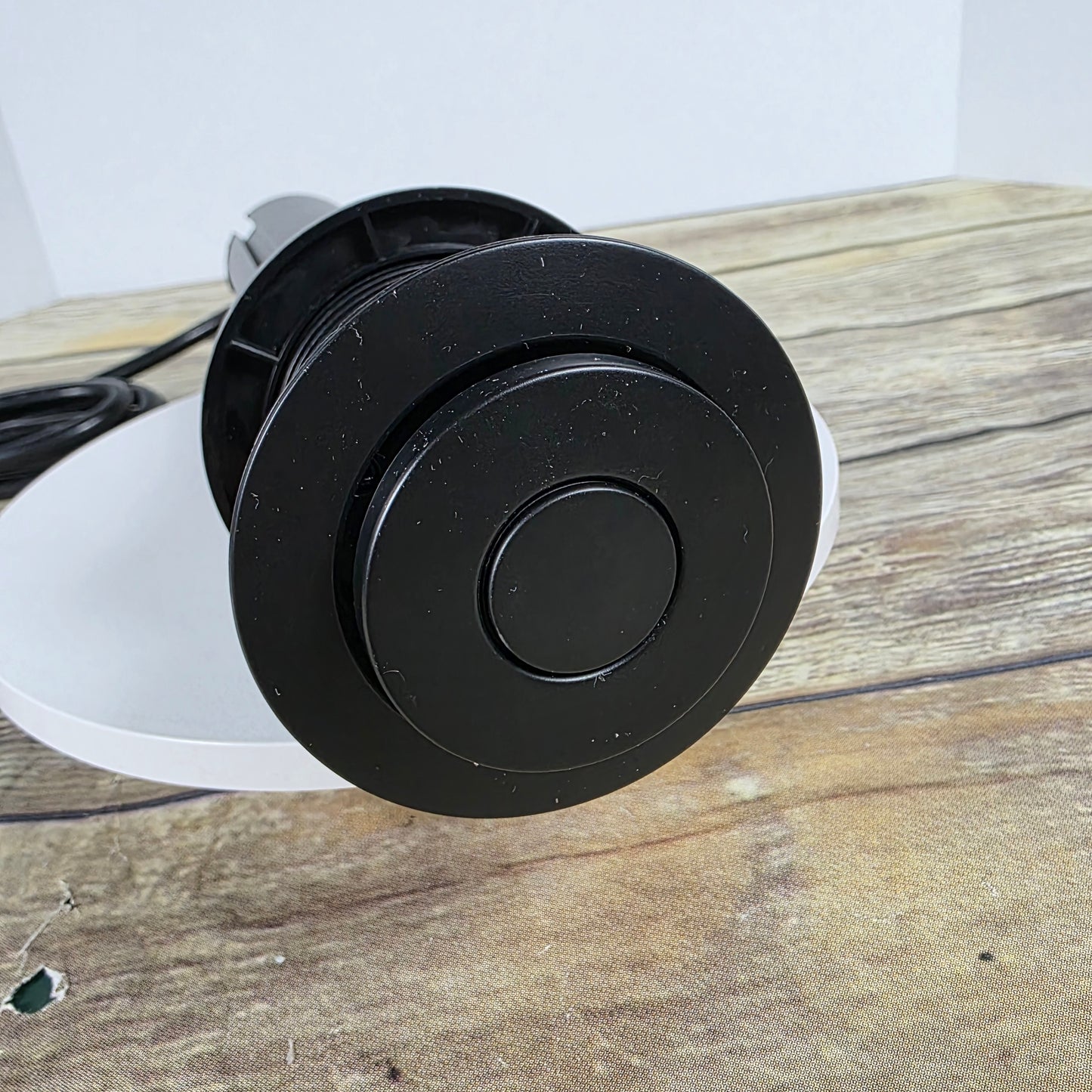 Desktop pop up outlet