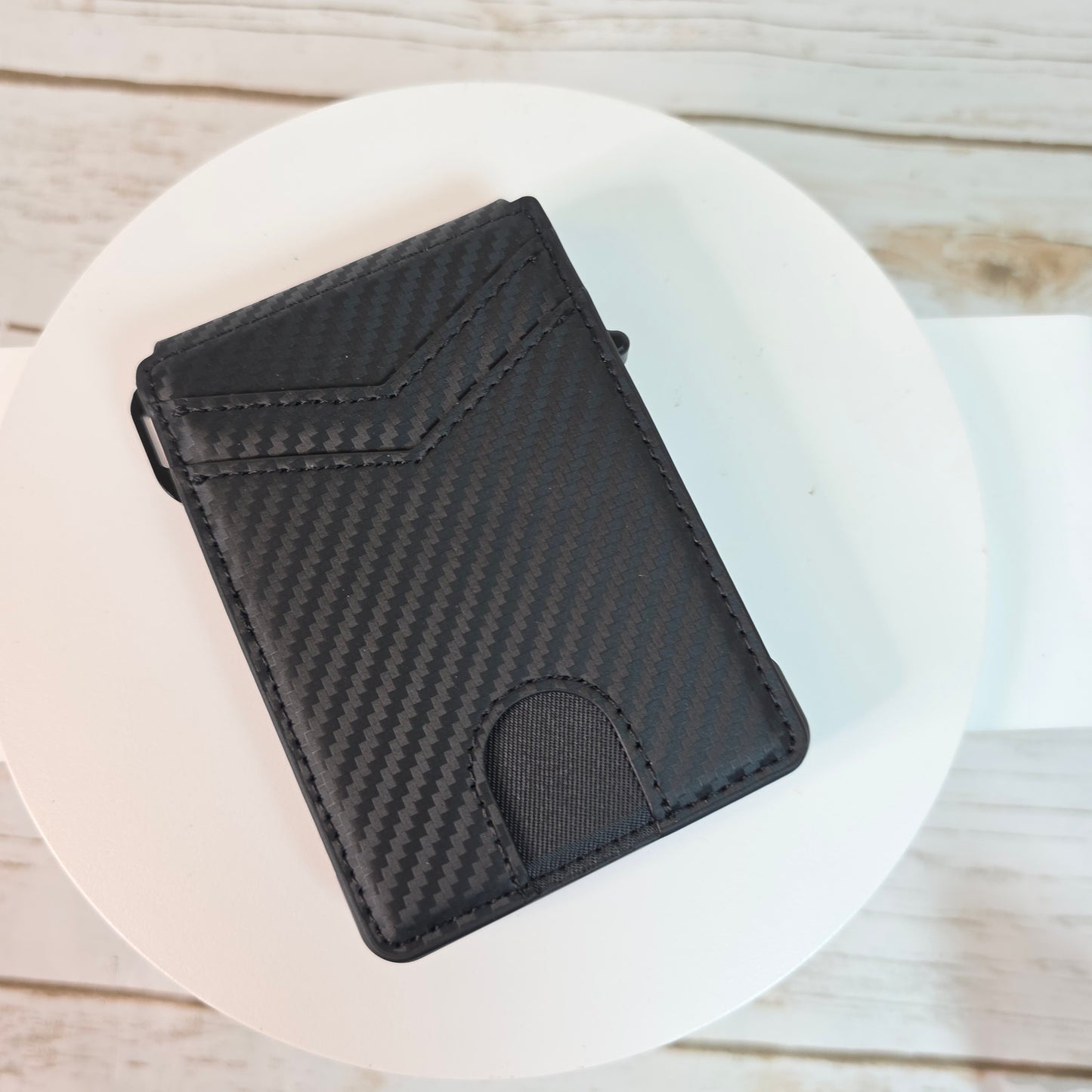 New Minimalist Airtag Wallet Carbon Fiber