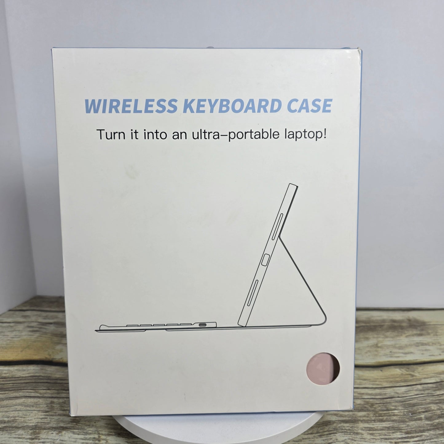 NIB New Funbiz Wireless Magnetic Keyboard Case Compatible with IPad 7,8,9 and iPad Air 3/pro 10.5in