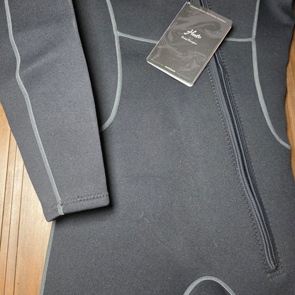 Hevto Men Wetsuits 3/2mm Neoprene Wet Suit Back Front Zip in Cold Water for Surfing Swimming Diving