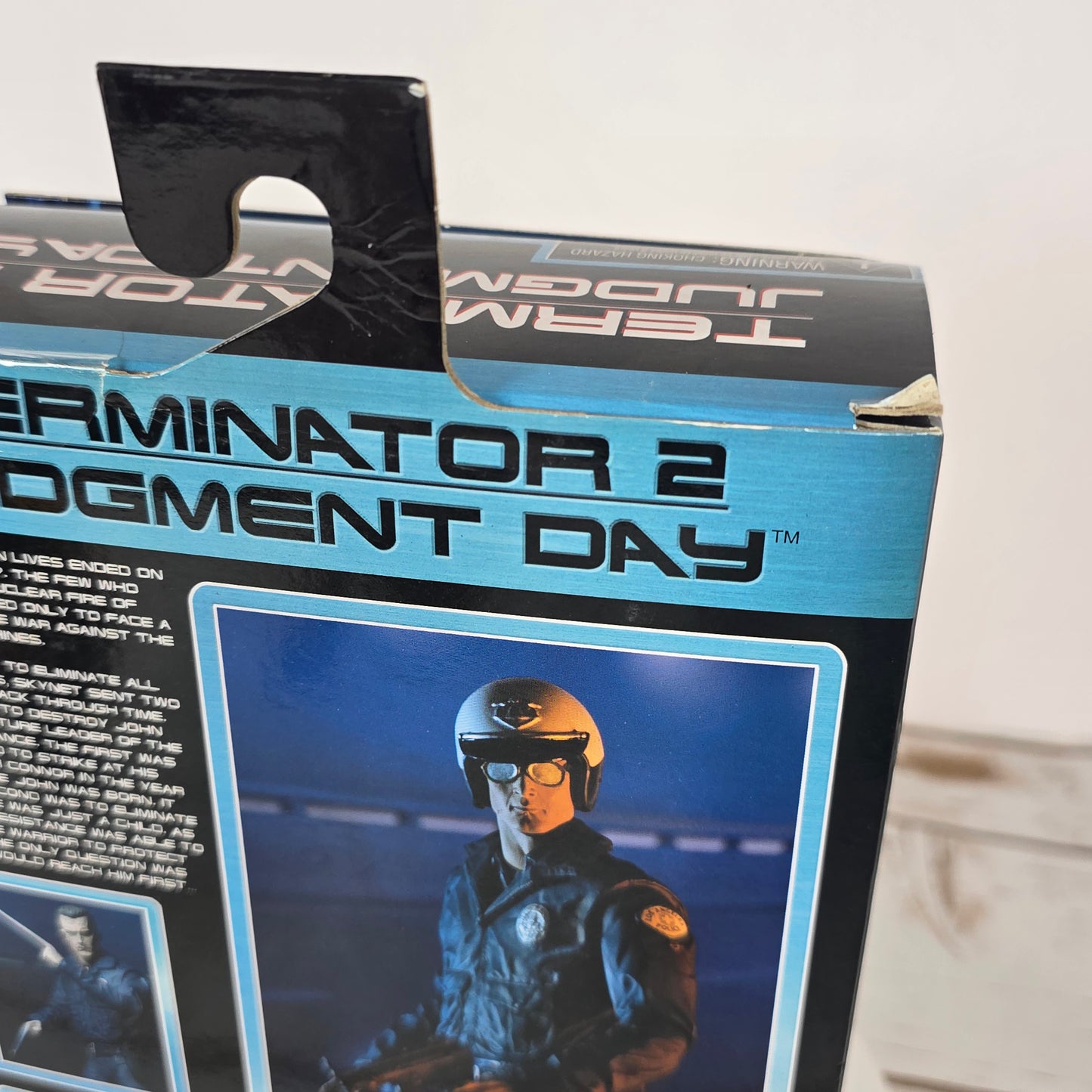 New NECA Reel Toys Terminator 2 Judgment Day Action Figure T-1000 Motorcycle Cop