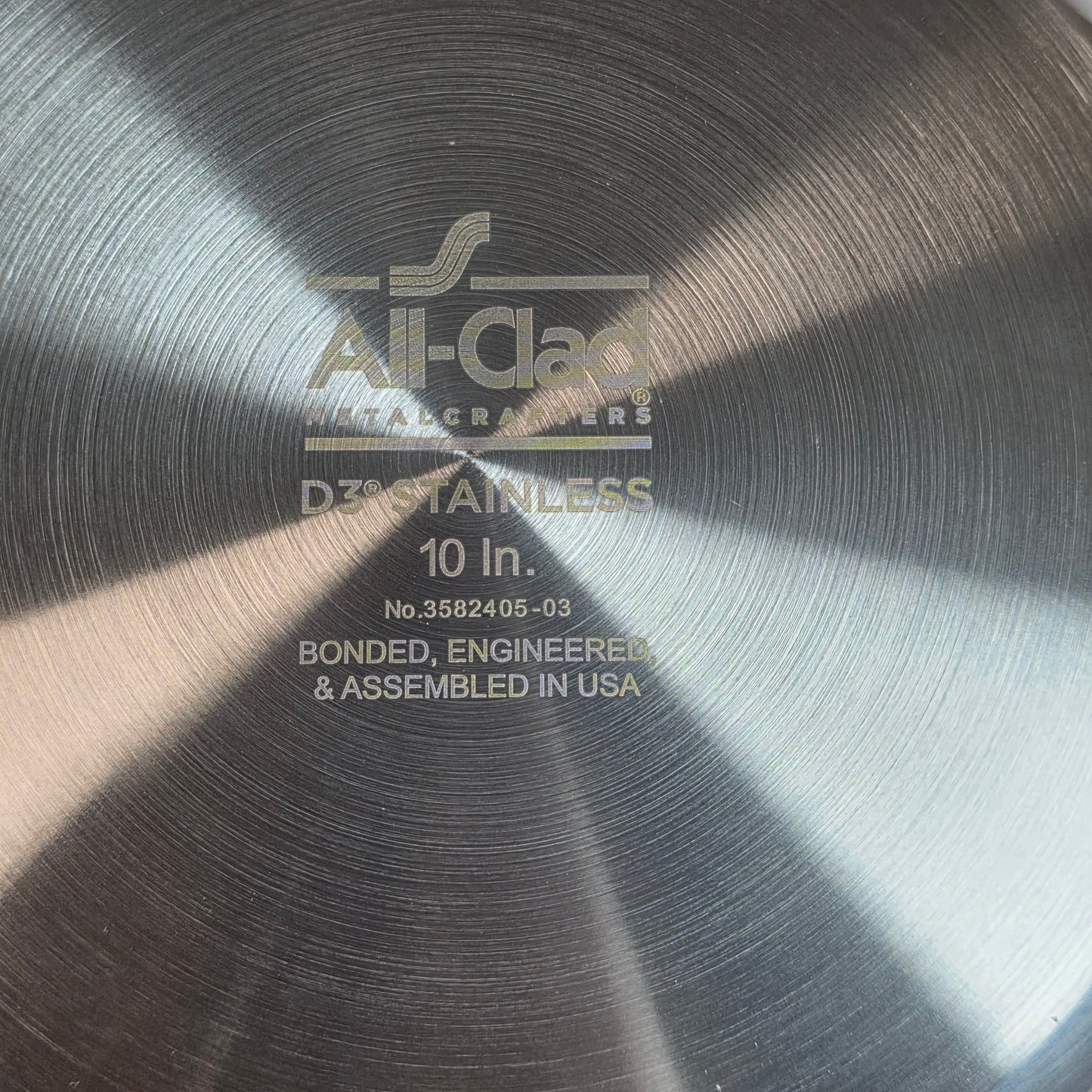 NIB New All-Clad Metalworkers 10" D3 Stainless Steel Covered Fry Pan 3582405-03