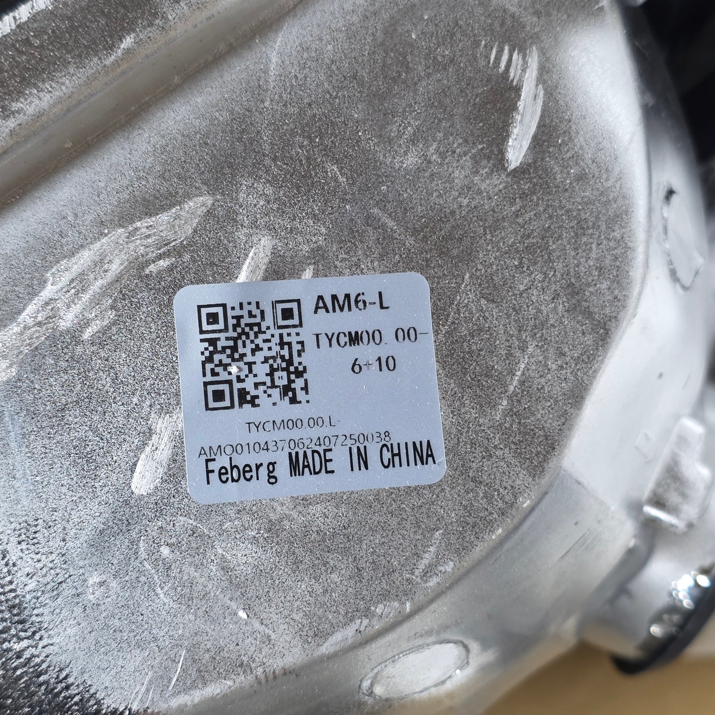 NIOB New Front Headlight Pair + Turn Signal Light Left + Right  2000-2001 Toyota Camry TCA0000885