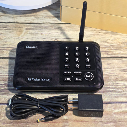 NIB New QNIGLO 
Multi-Channel Long-Range FM Wireless Intercom System LD-666 4 Units