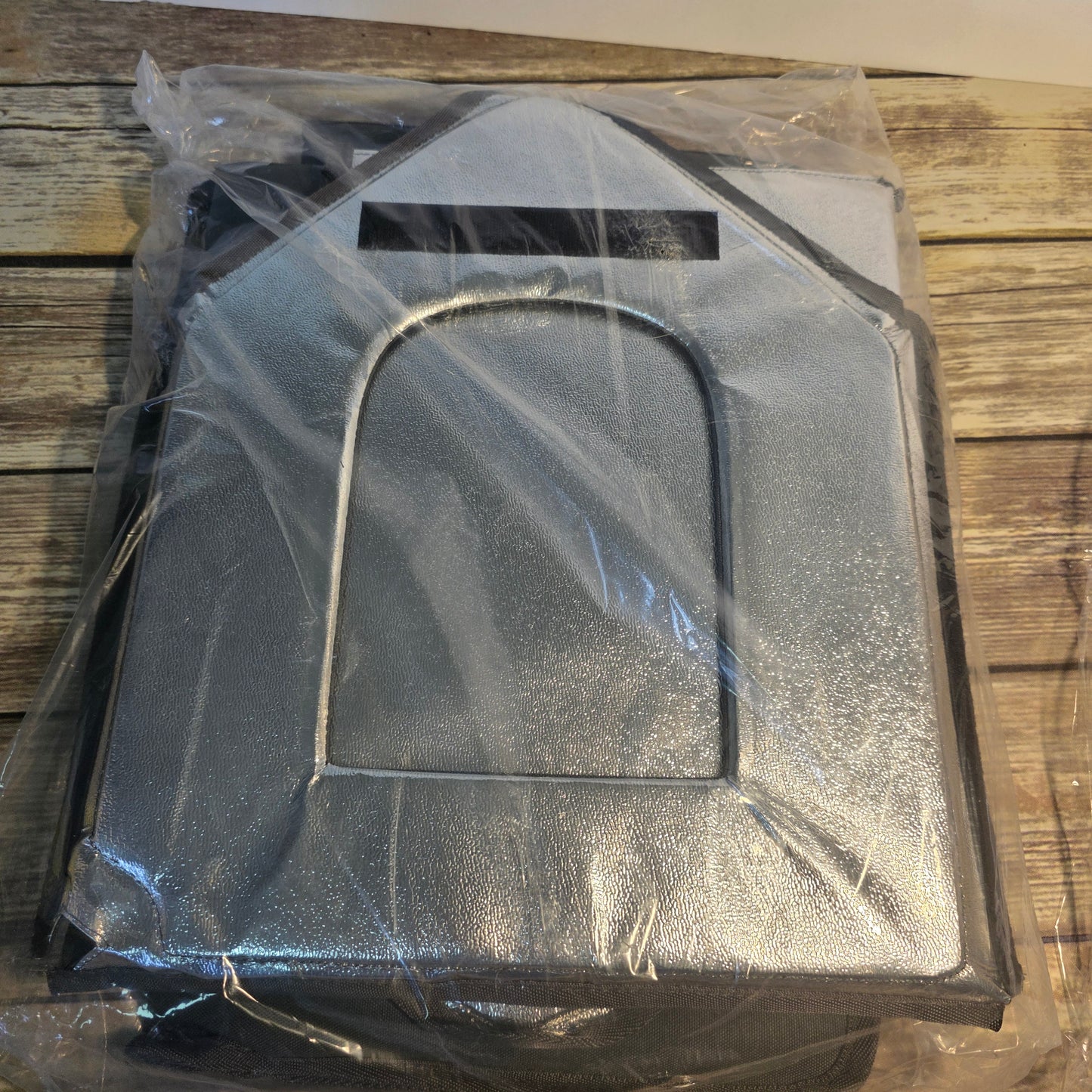 NIOB New Bestier DGRE Outdoor Heated Cat House Small P200145G-DGRE