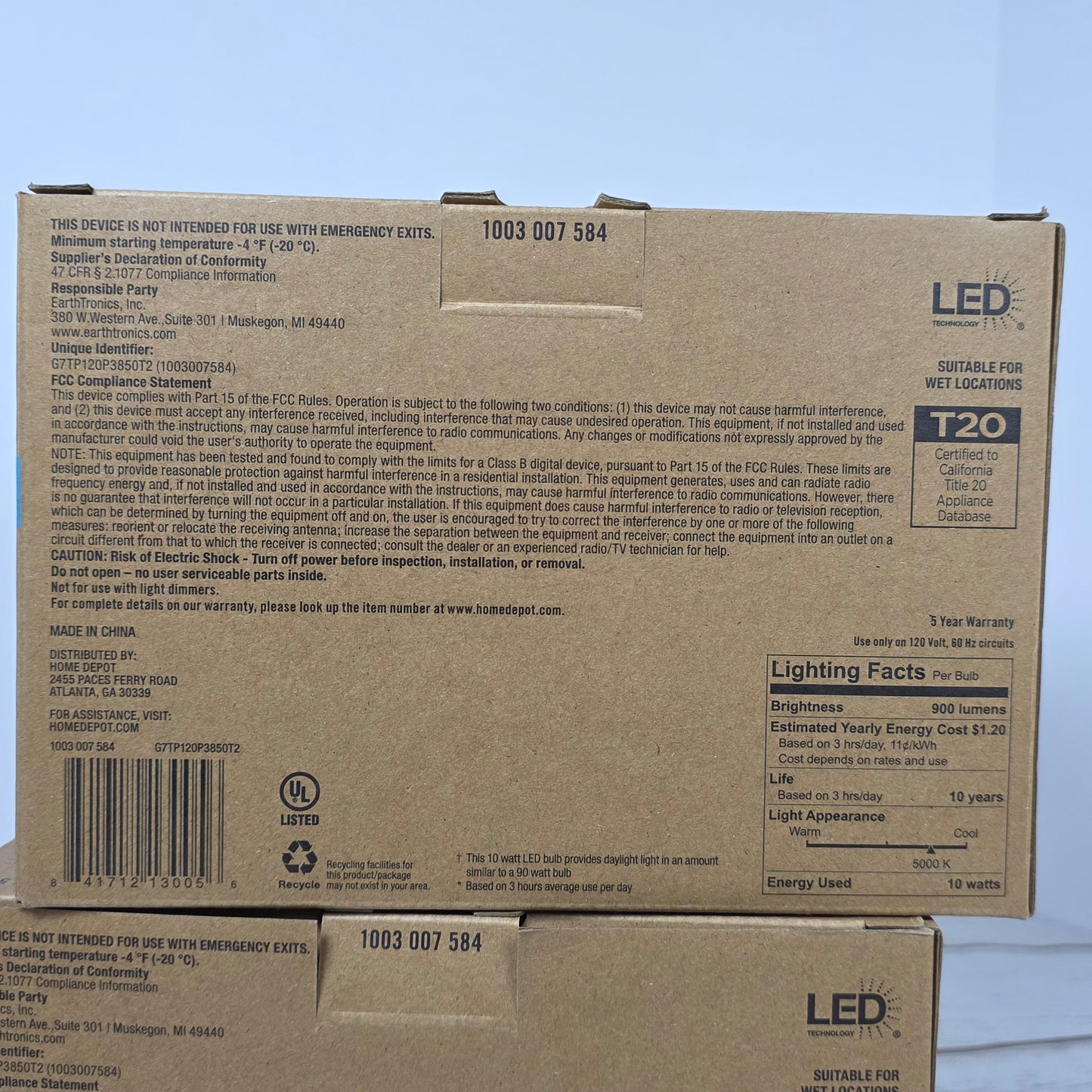 Lot of 2 Boxes of New 4-Pack LED Technology 90W Replacment PAR38 Daylight Wet Rated