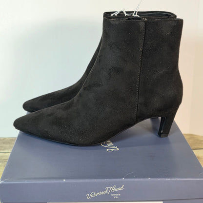NIB New Universal Threads AE951 Taylor Boots Black Heels Women's 8.5