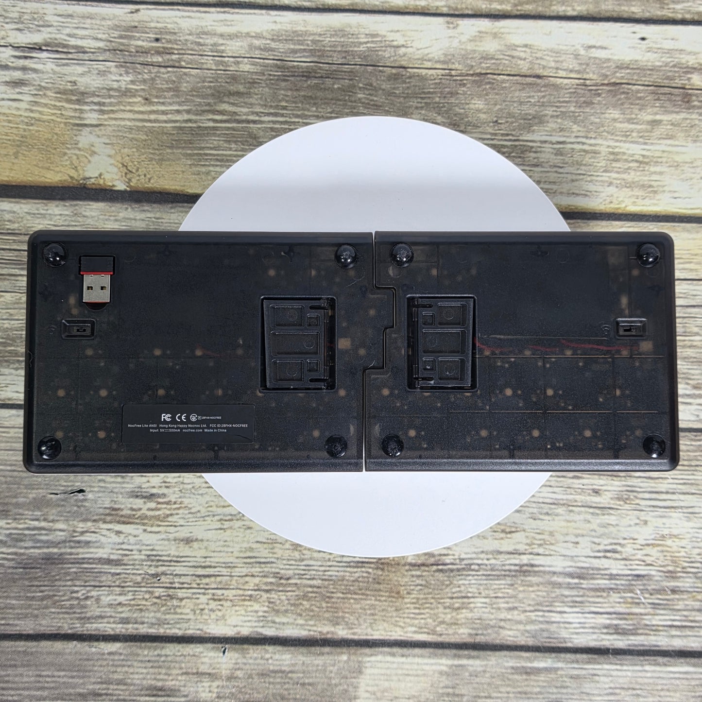 NIB New NocFree Lite Split Wireless Mechanical Bluetooth Keyboard White ASNI