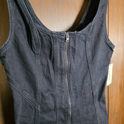 NWT New Women's Uniserval Thread Goods Co Black Denim Tank Size 6 Zipper Front