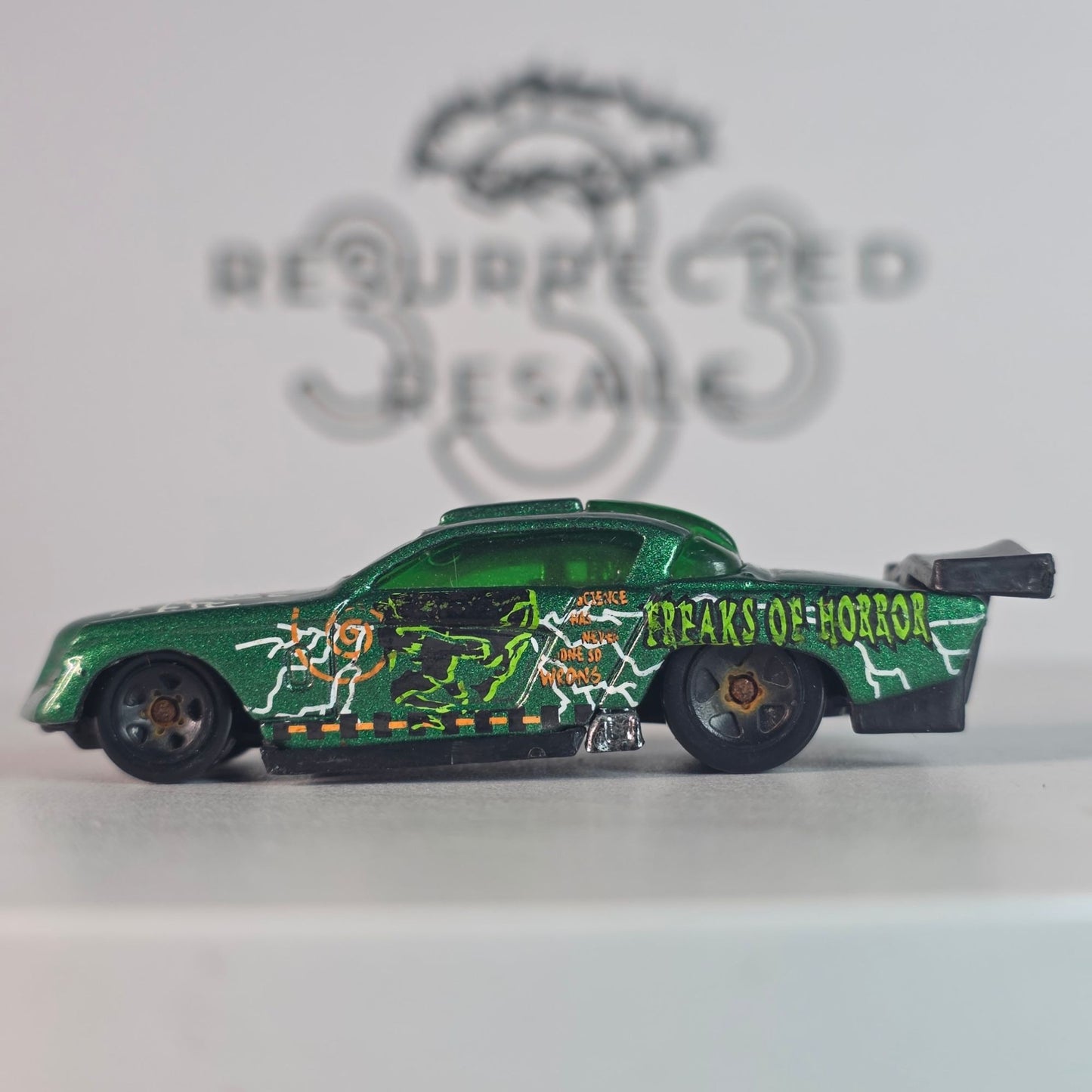 FREAKS OF HORROR" RARE Hot Wheels 1998 Terrorific Series #977 AT-A-TUDE MINT