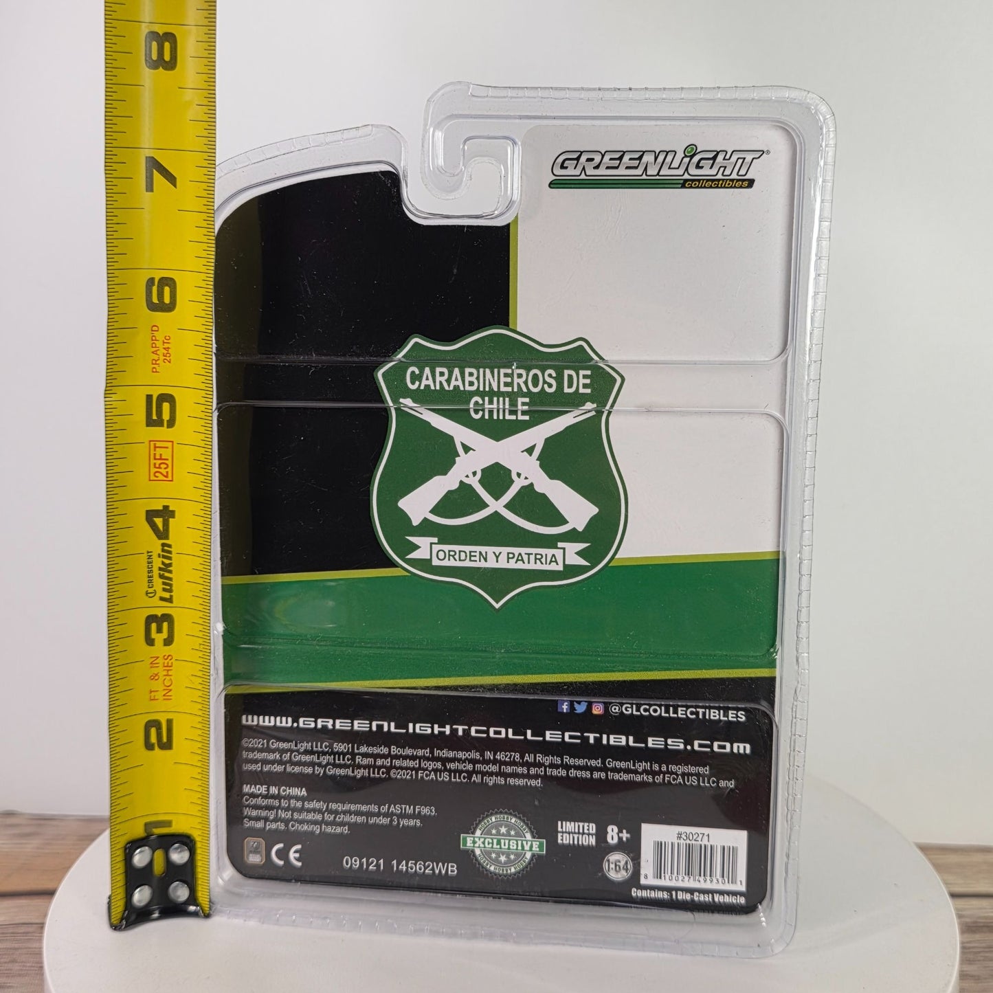 GreenLight Collectibles Carabineros De Chile 2018 Ram 3500 Dually Flatbed Limited Edition Diecast 1:64 Scale Model