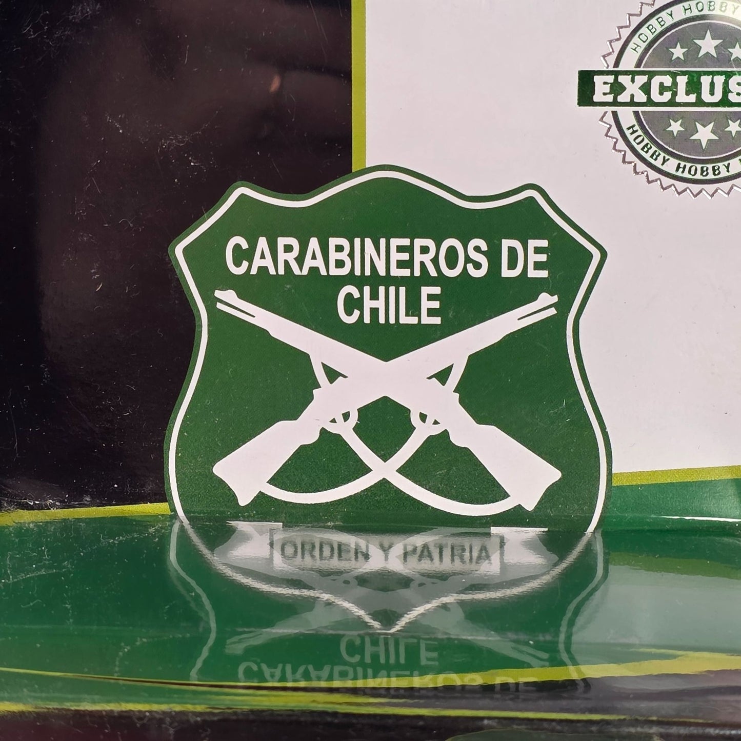 GreenLight Collectibles Carabineros De Chile 2018 Ram 3500 Dually Flatbed Limited Edition Diecast 1:64 Scale Model