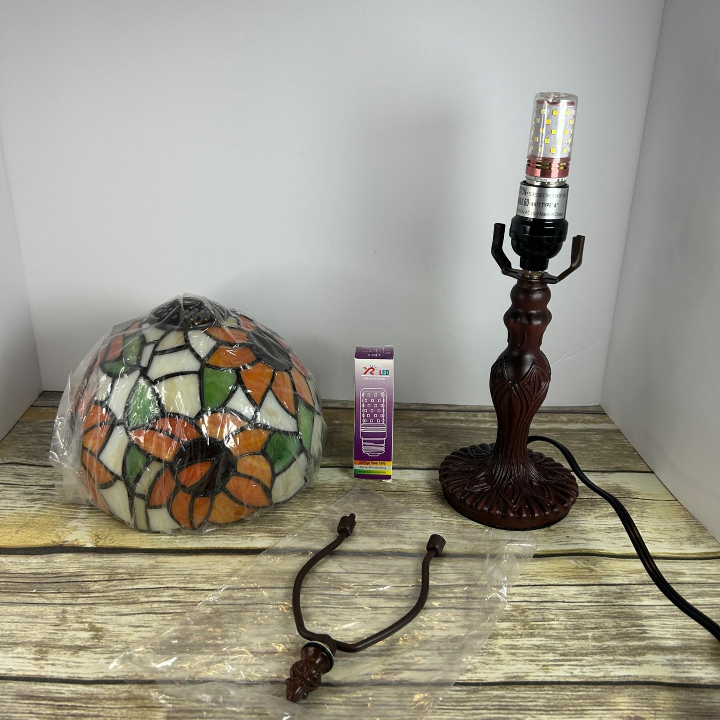 Tiffany Style Stained Glass Sunflower Table Lamp With Bronze Base & LED Bulb