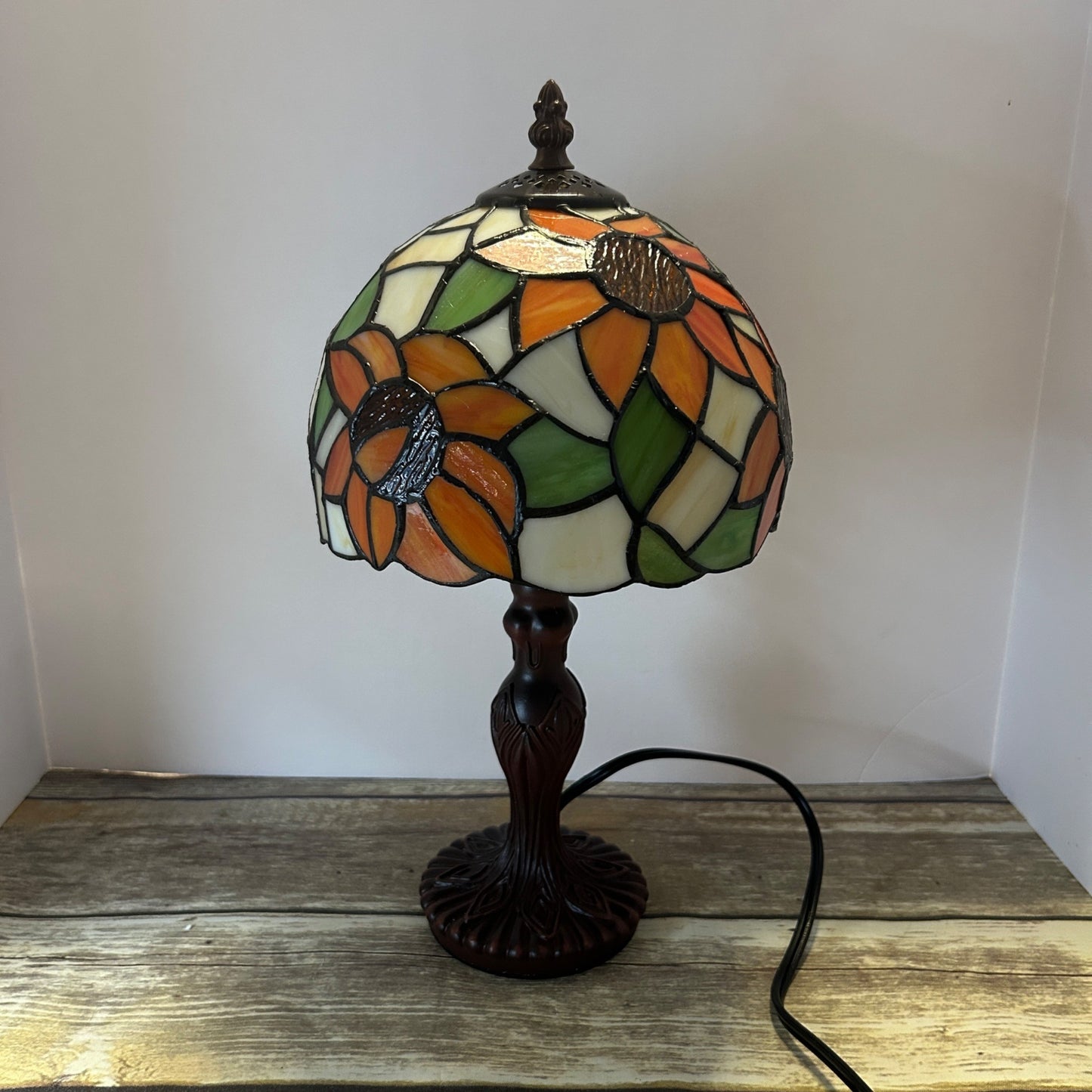 Tiffany Style Stained Glass Sunflower Table Lamp With Bronze Base & LED Bulb