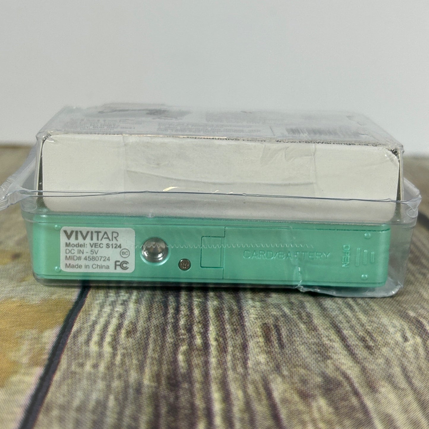 Vivitar 44MP PopSnap VEC S124 Digital Camera With 2.4" Screen & 16X Zoom