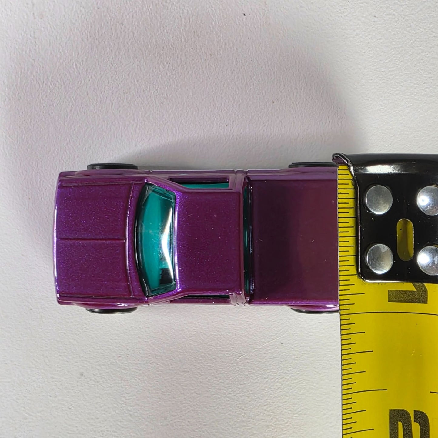 Hot Wheels 1991 GMC Cyclone Purple & White Die-Cast Truck 1:64 Scale