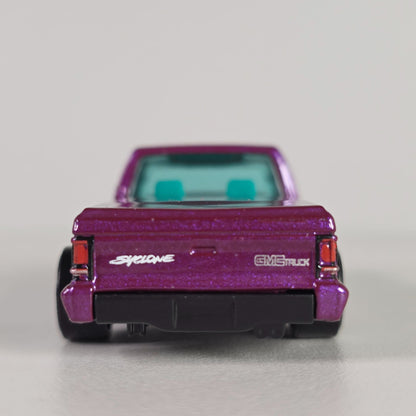 Hot Wheels 1991 GMC Cyclone Purple & White Die-Cast Truck 1:64 Scale