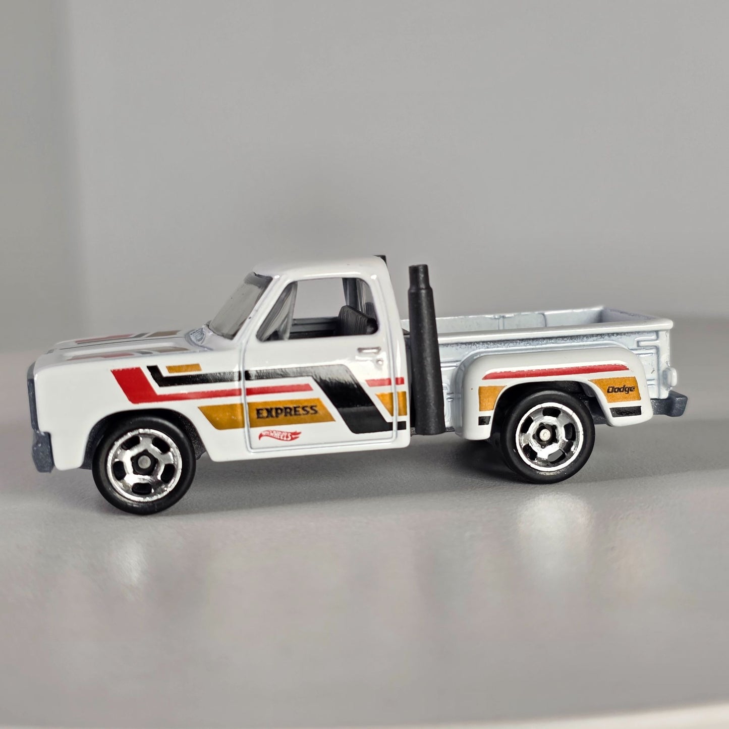 Hot Wheels 2025 1978 Dodge Lil Red Pony Express Truck White