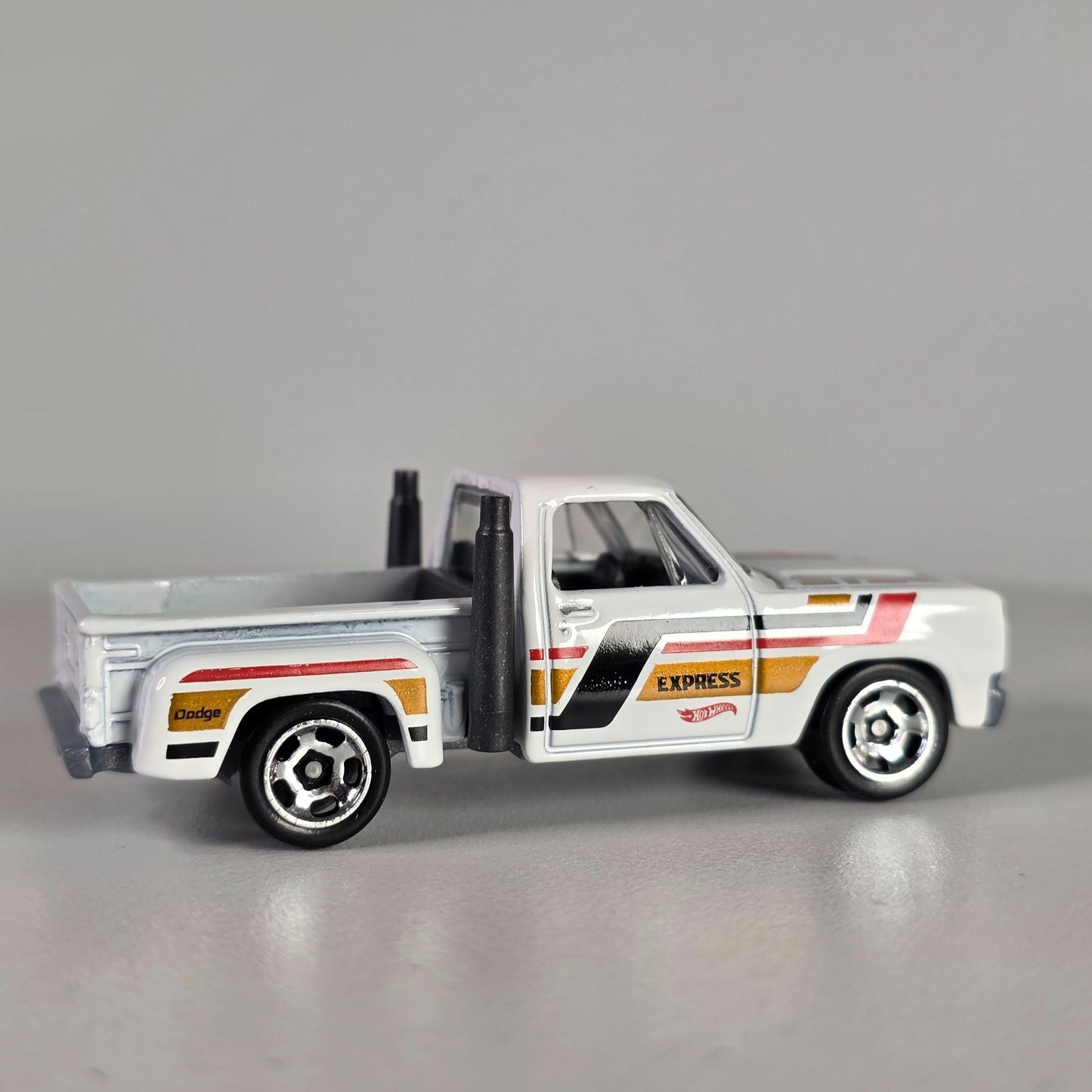 Hot Wheels 2025 1978 Dodge Lil Red Pony Express Truck White